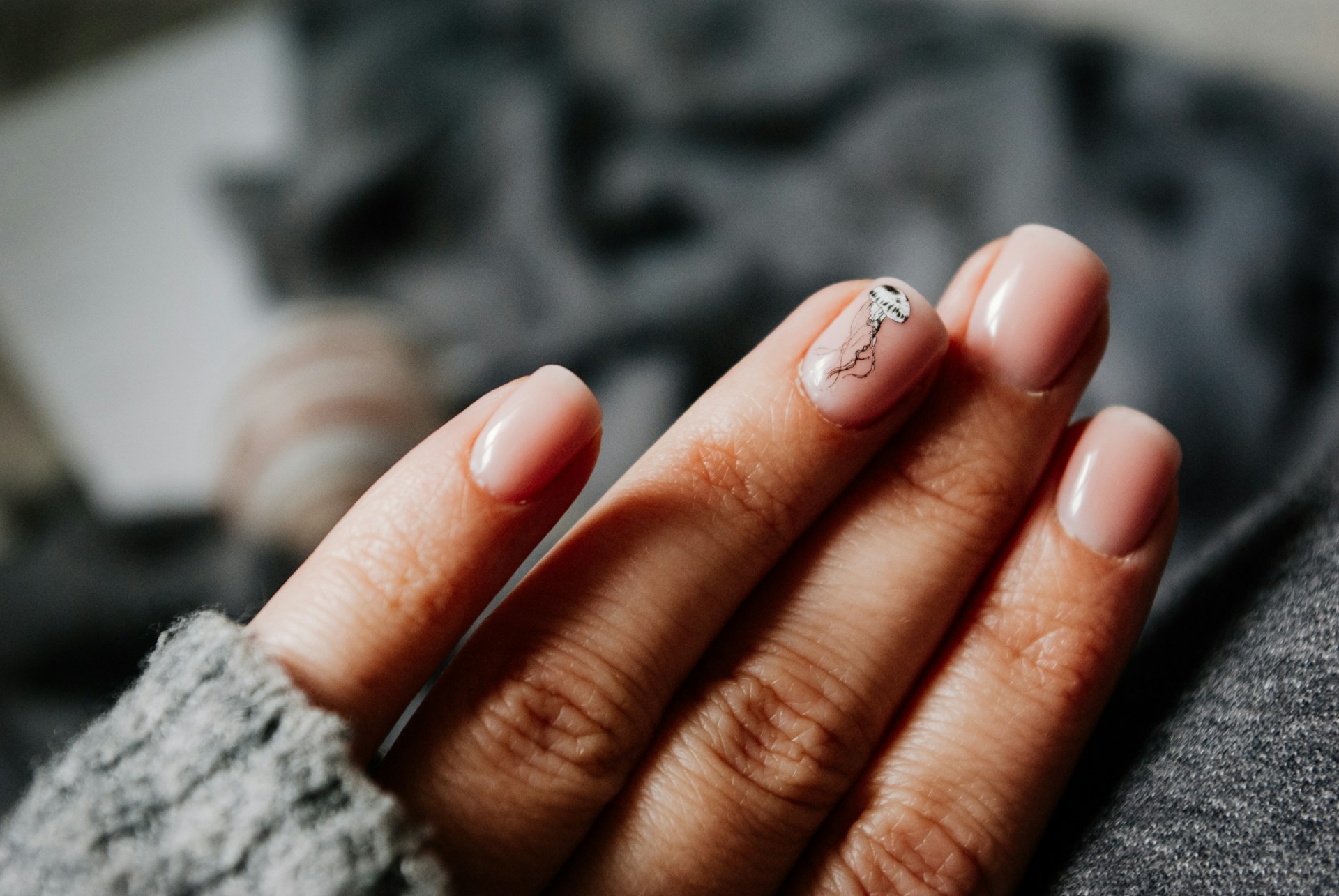 Want Stronger Nails? This Nail-Care Routine is the Way to Get Them…